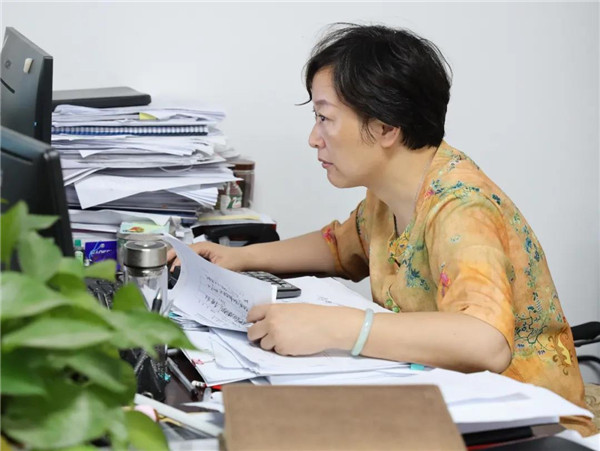 全市優(yōu)秀黨務(wù)工作者涂春珍：巾幗何須讓須眉，敢同日月爭光輝